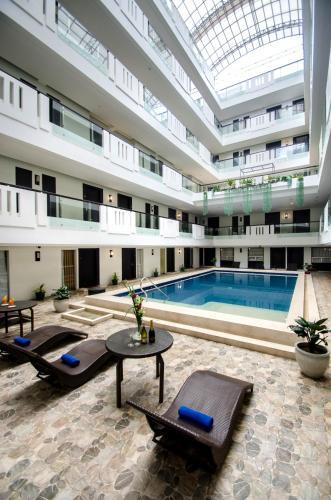 Hotel Nandana Boracay
