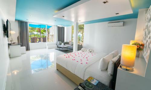 Hotel Boracay Ocean Club Beach Resort