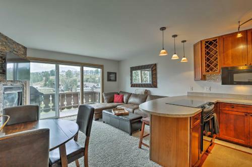 Apartamento Lakefront Dillon Condo With Balcony - Walk Downtown!