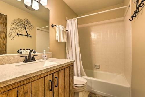 Mountain Retreat With Views - 6 Mi To Keystone!