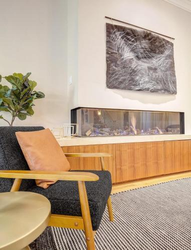 Luxe Family Getaway Pool Table & Arcade Sleeps 12