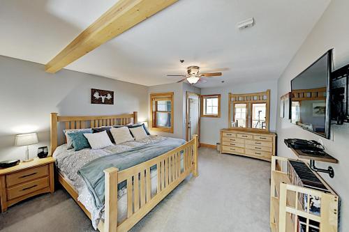 Apartamento Sunny Spacious Mountain Condo - Fireplace & Deck Condo