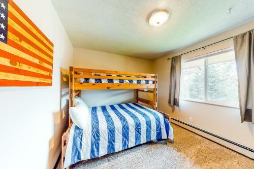 Straight Creek Retreat