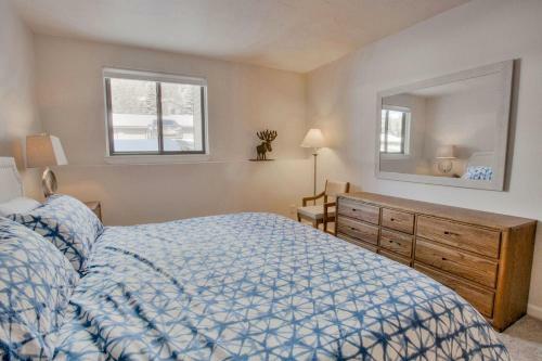 Dillon Bay #101c By Book By Owner