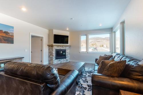 Sail Lofts 108