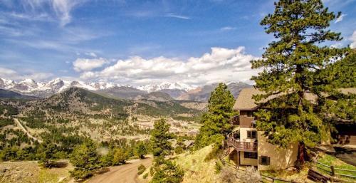 Destiny Family Vacation Home At Windcliff Home