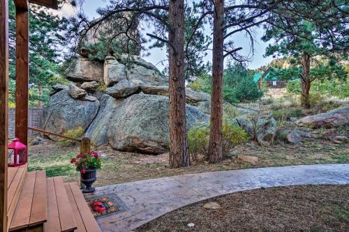 Apartamento Fall River Hideaway Only 3 Miles To Rocky Mtn