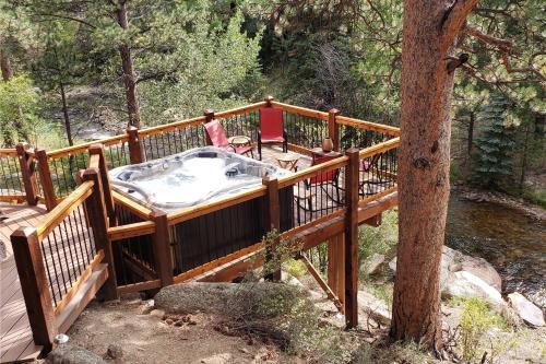 Apartamento Fall River Hideaway Only 3 Miles To Rocky Mtn