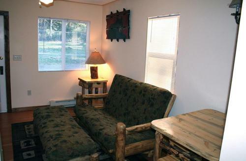 Triple R Cottages By Rocky Mountain Resorts