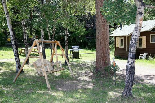 Triple R Cottages By Rocky Mountain Resorts