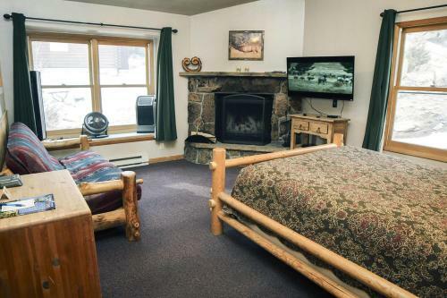 Lazy R Cottages By Rocky Mountain Resorts