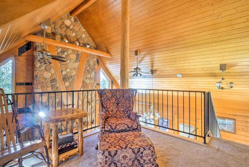 Spacious Fairplay Cabin With Deck And Dry Sauna!