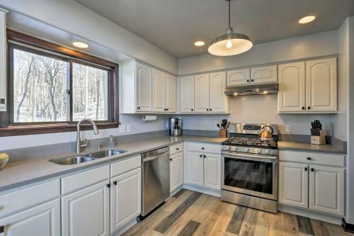 Large Fairplay Cabin With Incredible Views Near Breck