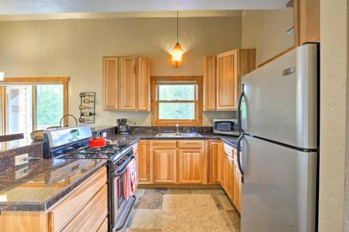 Fairplay Log Cabin With Deck And Incredible Mtn Views!