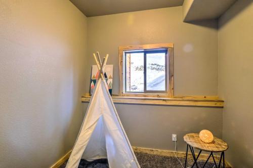 Mountainside Fairplay Cabin With Game Room And Sauna!