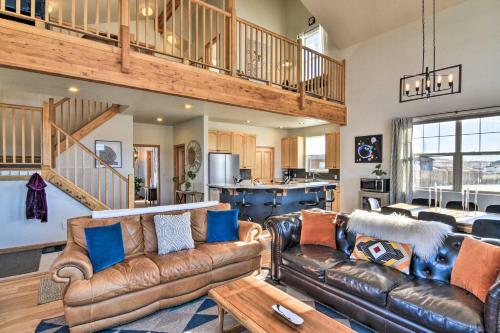 Modern Mountain Home With View 1 Mi To Downtown