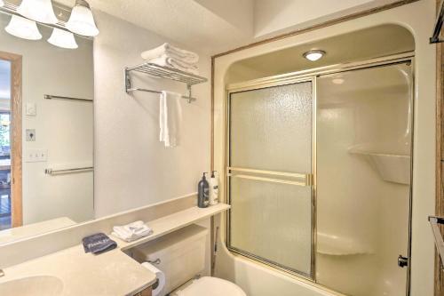 Renovated Condo W/ Oversized Garage ? On The Lift!
