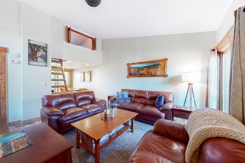 Pitkin Townhome B1