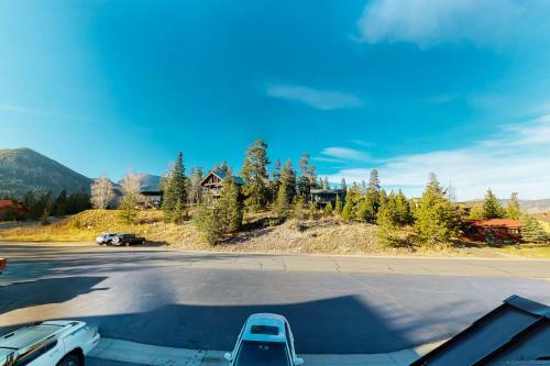 Pitkin Townhome B1