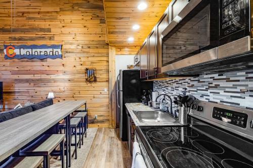 The Inn At Silvercreek Lofted Living