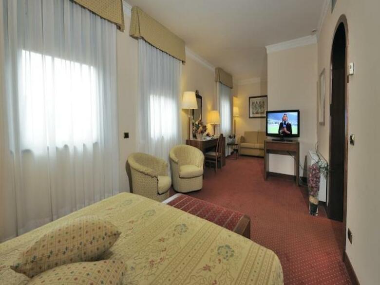 Hotel Roma