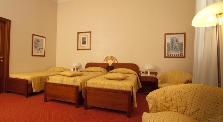 Hotel Roma