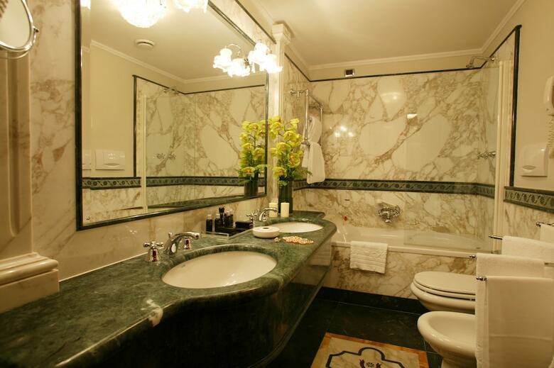 Luna Hotel Baglioni