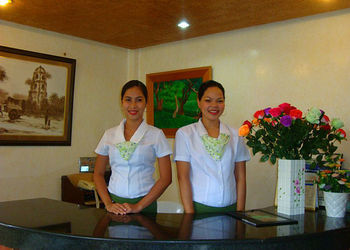 Posada Coco Grove Tourist Inn