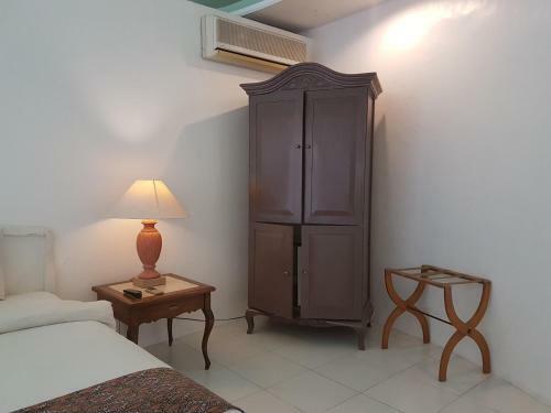 Hotel Cordova Reef Village Resort