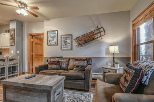 Hidden River Lodge 5943