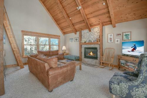 Cabin In The Pines 11