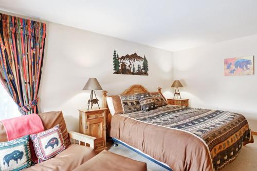 Ski Run Condominiums #108