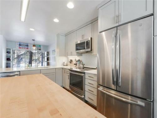 Keystone Gulch 2 Bdr With Pool, Hot Tub & Slopes