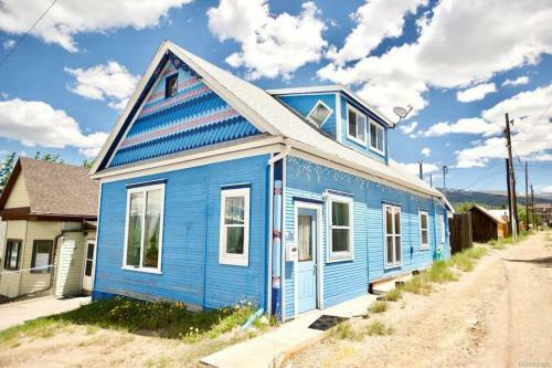 High Mountain Blue - Rustic & Charming, Family Friendly