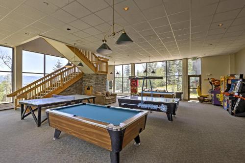 Apartamento Silverthorne Condo With Balcony, Near Keystone!