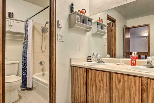 Charming Mtn Condo Walk To Trails About 2 Mi To Dtwn!