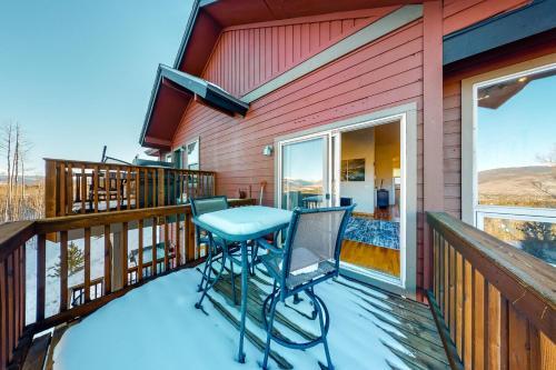 Prospector Village 105c