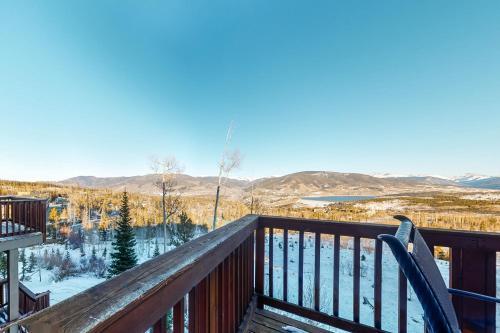 Prospector Village 105c