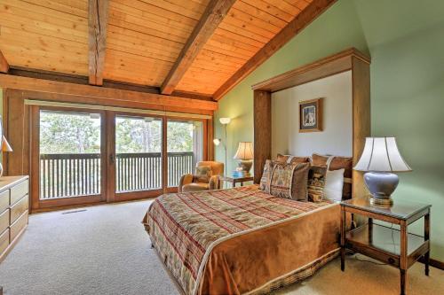 Luxury Silverthorne Home - 3 Decks, Mountain Views