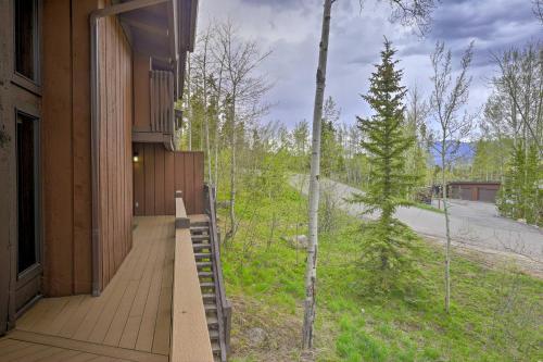 Luxury Silverthorne Home - 3 Decks, Mountain Views