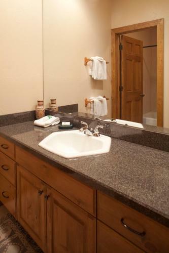 Hotel Shadowbrook, A Destination By Hyatt Residence