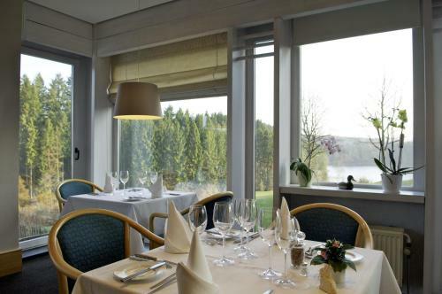 Hotel La Chaumi�re Du Lac