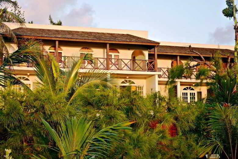 Ocean Spray Beach Apartments