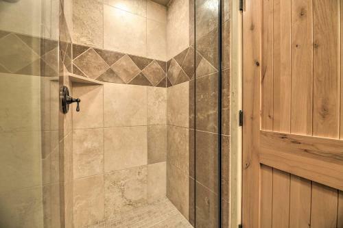 Elegant South Fork Abode Ski, Fish, And Hike!