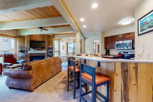 Lodge A At Steamboat II