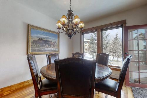 Eagleridge Townhomes 1446