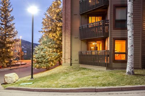 The Lodge F At Steamboat