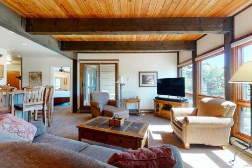 Lodge C At Steamboat II