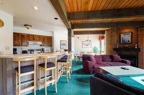 Lodge B At Steamboat II