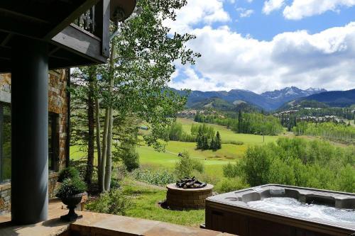 Country Club C & D
